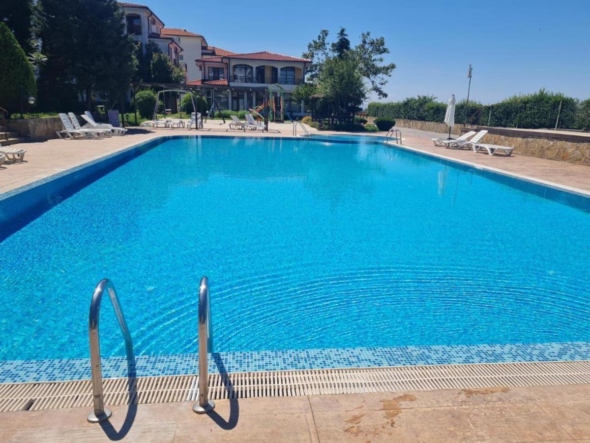 Panoramic Sea View Apartment Равда Экстерьер фото
