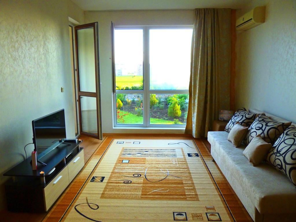 Panoramic Sea View Apartment Равда Экстерьер фото