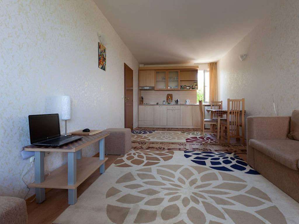 Panoramic Sea View Apartment Равда Экстерьер фото
